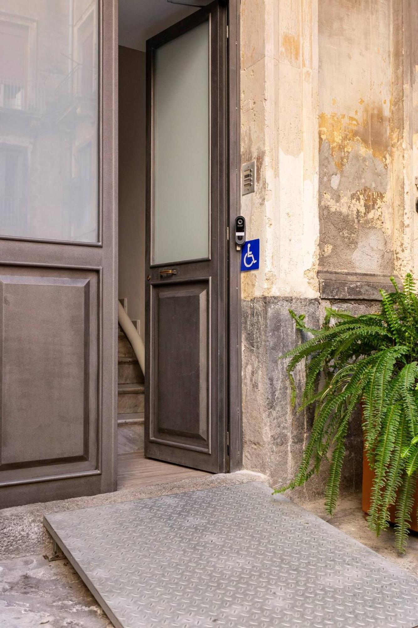 Terra D'Amuri Hotel Boutique Катания Экстерьер фото